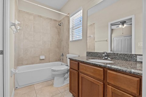 Townhouse in Tarpon Springs, Florida 3 bedrooms, 169.83 sq.m. № 1677655 - photo 30
