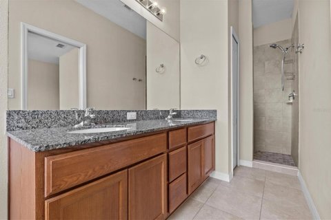 Townhouse in Tarpon Springs, Florida 3 bedrooms, 169.83 sq.m. № 1677655 - photo 25