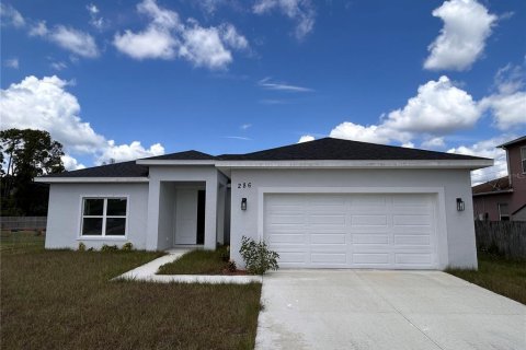 House in Palm Bay, Florida 3 bedrooms, 182.83 sq.m. № 2216092