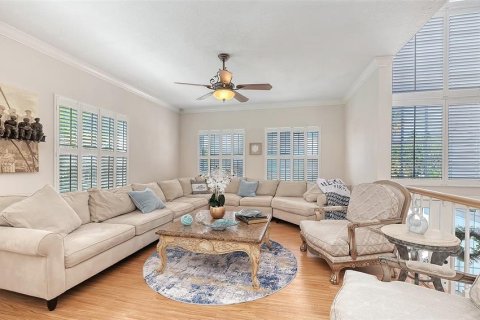 House in Longboat Key, Florida 4 bedrooms, 279.54 sq.m. № 2148450 - photo 20