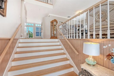 House in Longboat Key, Florida 4 bedrooms, 279.54 sq.m. № 2148450 - photo 16