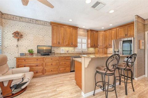 House in Longboat Key, Florida 4 bedrooms, 279.54 sq.m. № 2148450 - photo 27