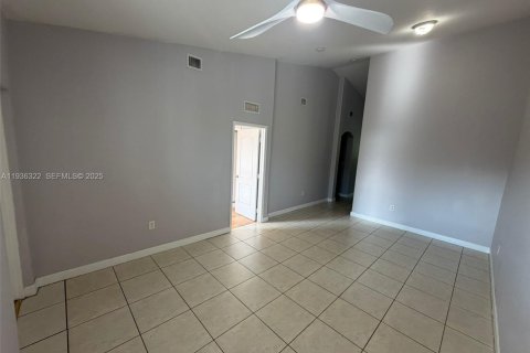 Copropriété à vendre à Homestead, Floride: 3 chambres, 109.81 m2 № 1994326 - photo 7