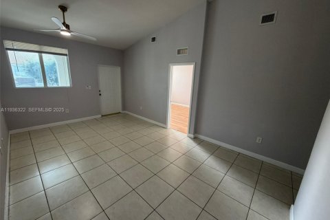 Copropriété à vendre à Homestead, Floride: 3 chambres, 109.81 m2 № 1994326 - photo 14