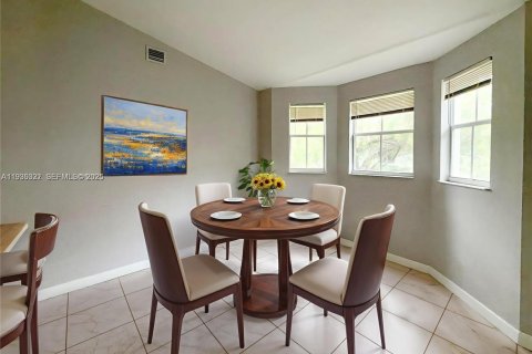 Copropriété à vendre à Homestead, Floride: 3 chambres, 109.81 m2 № 1994326 - photo 1