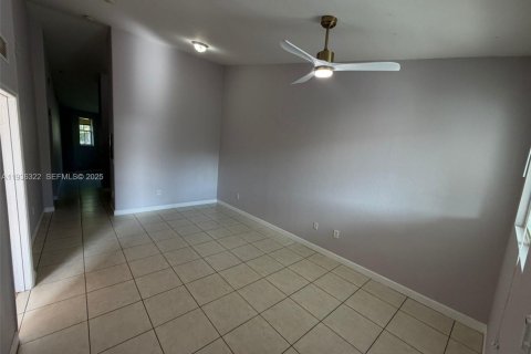 Copropriété à vendre à Homestead, Floride: 3 chambres, 109.81 m2 № 1994326 - photo 6