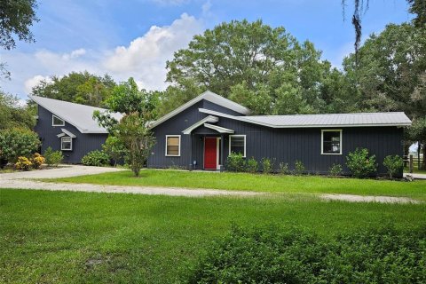 House in Arcadia, Florida 5 bedrooms, 389.07 sq.m. № 1900895 - photo 2