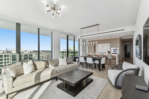 Condo in Tampa, Florida, 2 bedrooms № 2214647 - photo 5
