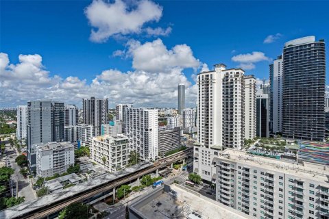 Condominio en venta en Miami, Florida, 1 dormitorio, 64.38 m2 № 2021131 - foto 18