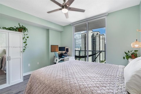 Condominio en venta en Miami, Florida, 1 dormitorio, 64.38 m2 № 2021131 - foto 12