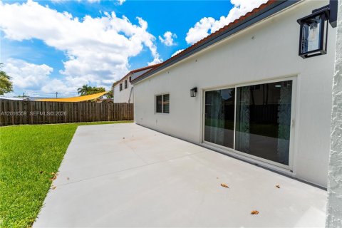 Casa en venta en Miami, Florida, 4 dormitorios, 158.96 m2 № 2254631 - foto 20
