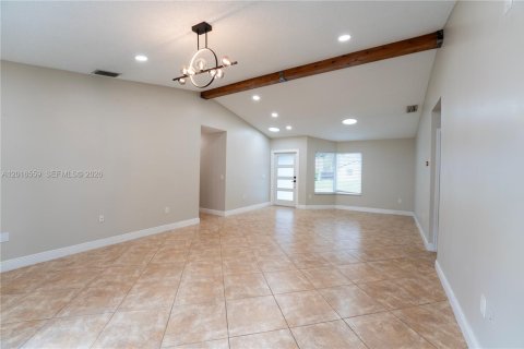 Casa en venta en Miami, Florida, 4 dormitorios, 158.96 m2 № 2254631 - foto 8
