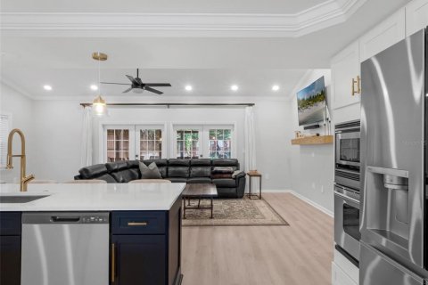 Casa en venta en Orlando, Florida, 4 dormitorios, 239.87 m2 № 1782641 - foto 24