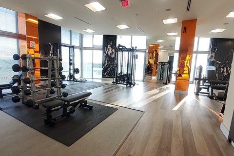 Condo in Sunrise, Florida, 1 bedroom  № 2012025 - photo 16