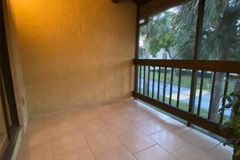 Condominio en venta en Orlando, Florida, 2 dormitorios, 97.92 m2 № 2097150 - foto 9