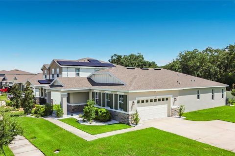 House in Kissimmee, Florida 3 bedrooms, 158.31 sq.m. № 2348221 - photo 7