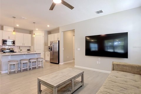 House in Kissimmee, Florida 3 bedrooms, 158.31 sq.m. № 2348221 - photo 20