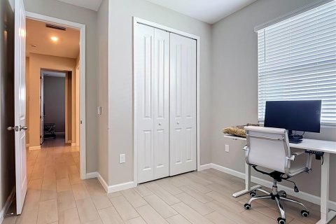 House in Kissimmee, Florida 3 bedrooms, 158.31 sq.m. № 2348221 - photo 23