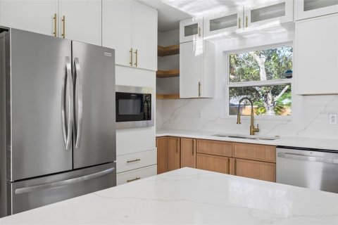 Villa ou maison à vendre à Dunedin, Floride: 2 chambres, 96.99 m2 № 2305098 - photo 7