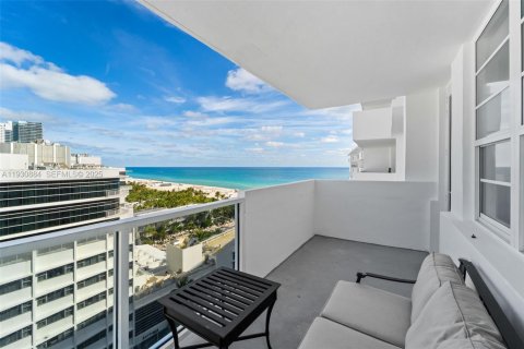 Copropriété à louer à Miami Beach, Floride: 3 chambres, 135.17 m2 № 1989536 - photo 12