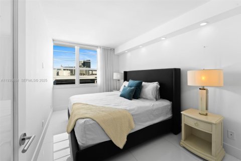 Copropriété à louer à Miami Beach, Floride: 3 chambres, 135.17 m2 № 1989536 - photo 15