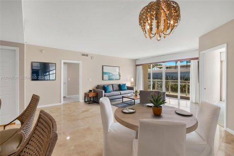 Condominio en venta en Fort Lauderdale, Florida, 2 dormitorios, 133.78 m2 № 2089987 - foto 4