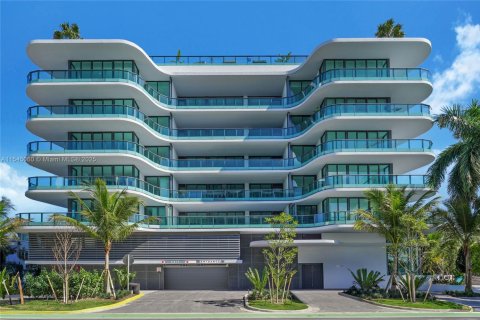 Condo in Bay Harbor Islands, Florida, 3 bedrooms  № 1047415 - photo 2