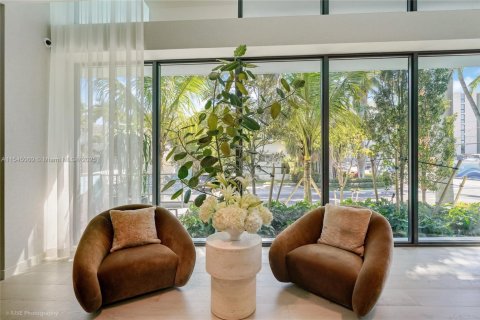 Condo in Bay Harbor Islands, Florida, 3 bedrooms  № 1047415 - photo 11