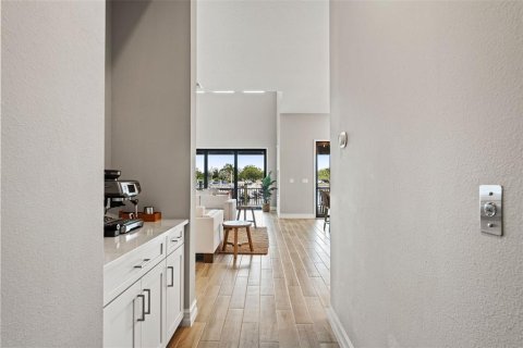 House in Ruskin, Florida 4 bedrooms, 326.74 sq.m. № 1884801 - photo 15