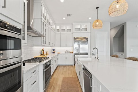 House in Ruskin, Florida 4 bedrooms, 326.74 sq.m. № 1884801 - photo 10