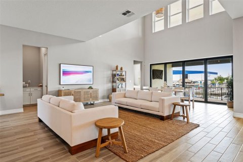 House in Ruskin, Florida 4 bedrooms, 326.74 sq.m. № 1884801 - photo 17