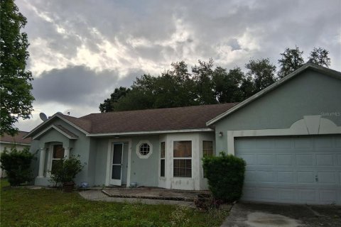House in Kissimmee, Florida 3 bedrooms, 137.12 sq.m. № 2304633