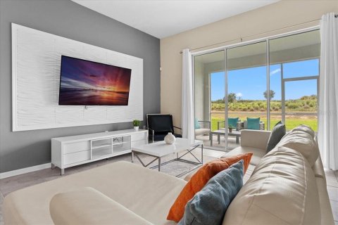 Condo in Davenport, Florida, 2 bedrooms  № 1105667 - photo 8