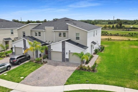 Condo in Davenport, Florida, 2 bedrooms  № 1105667 - photo 25