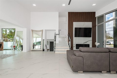 Купить виллу или дом в Форт-Лодердейл, Флорида 3 спальни, № 1970397 - фото 21