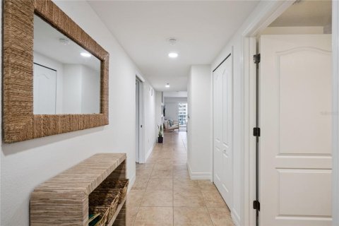 Condominio en venta en New Smyrna Beach, Florida, 3 dormitorios, 187.66 m2 № 2345710 - foto 5
