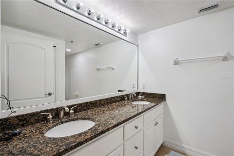 Condominio en venta en New Smyrna Beach, Florida, 3 dormitorios, 187.66 m2 № 2345710 - foto 20