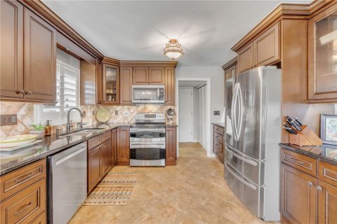 Casa en venta en New Smyrna Beach, Florida, 3 dormitorios, 283.72 m2 № 2157061 - foto 30