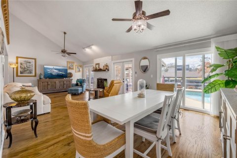 Casa en venta en New Smyrna Beach, Florida, 3 dormitorios, 283.72 m2 № 2157061 - foto 24