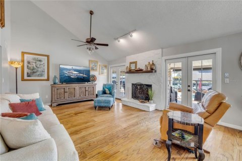 Casa en venta en New Smyrna Beach, Florida, 3 dormitorios, 283.72 m2 № 2157061 - foto 20