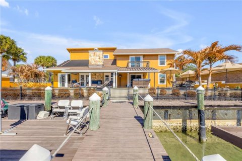 Casa en venta en New Smyrna Beach, Florida, 3 dormitorios, 283.72 m2 № 2157061 - foto 7