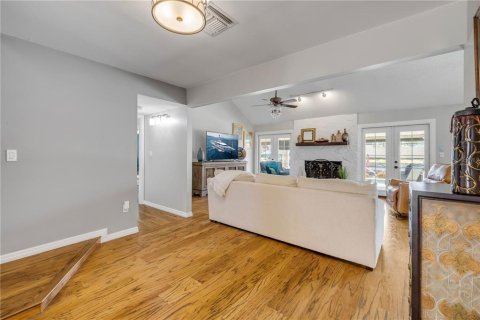 Casa en venta en New Smyrna Beach, Florida, 3 dormitorios, 283.72 m2 № 2157061 - foto 15