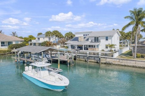 Casa en venta en New Smyrna Beach, Florida, 3 dormitorios, 283.72 m2 № 2157061 - foto 4
