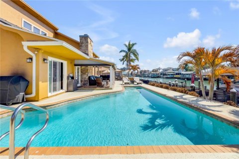Casa en venta en New Smyrna Beach, Florida, 3 dormitorios, 283.72 m2 № 2157061 - foto 9