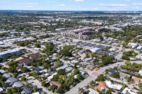 Villa ou maison à louer à Wilton Manors, Floride: 2 chambres, 83.24 m2 № 1973465 - photo 26
