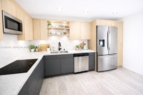 Купить кондоминиум в Авентура, Флорида 2 спальни, 121.98м2, № 2011009 - фото 23