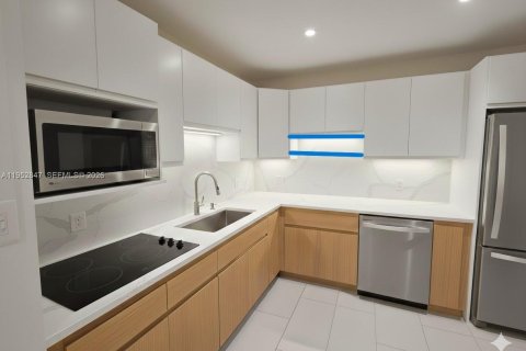 Купить кондоминиум в Авентура, Флорида 2 спальни, 121.98м2, № 2011009 - фото 22