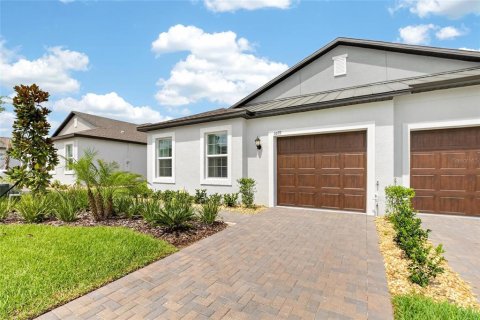 Villa ou maison à louer à New Port Richey, Floride: 2 chambres, 149.85 m2 № 2412527 - photo 3