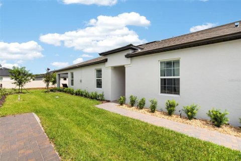 Villa ou maison à louer à New Port Richey, Floride: 2 chambres, 149.85 m2 № 2412527 - photo 6