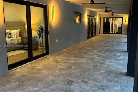Casa en venta en Palmetto Bay, Florida, 4 dormitorios, 250.37 m2 № 1965596 - foto 30